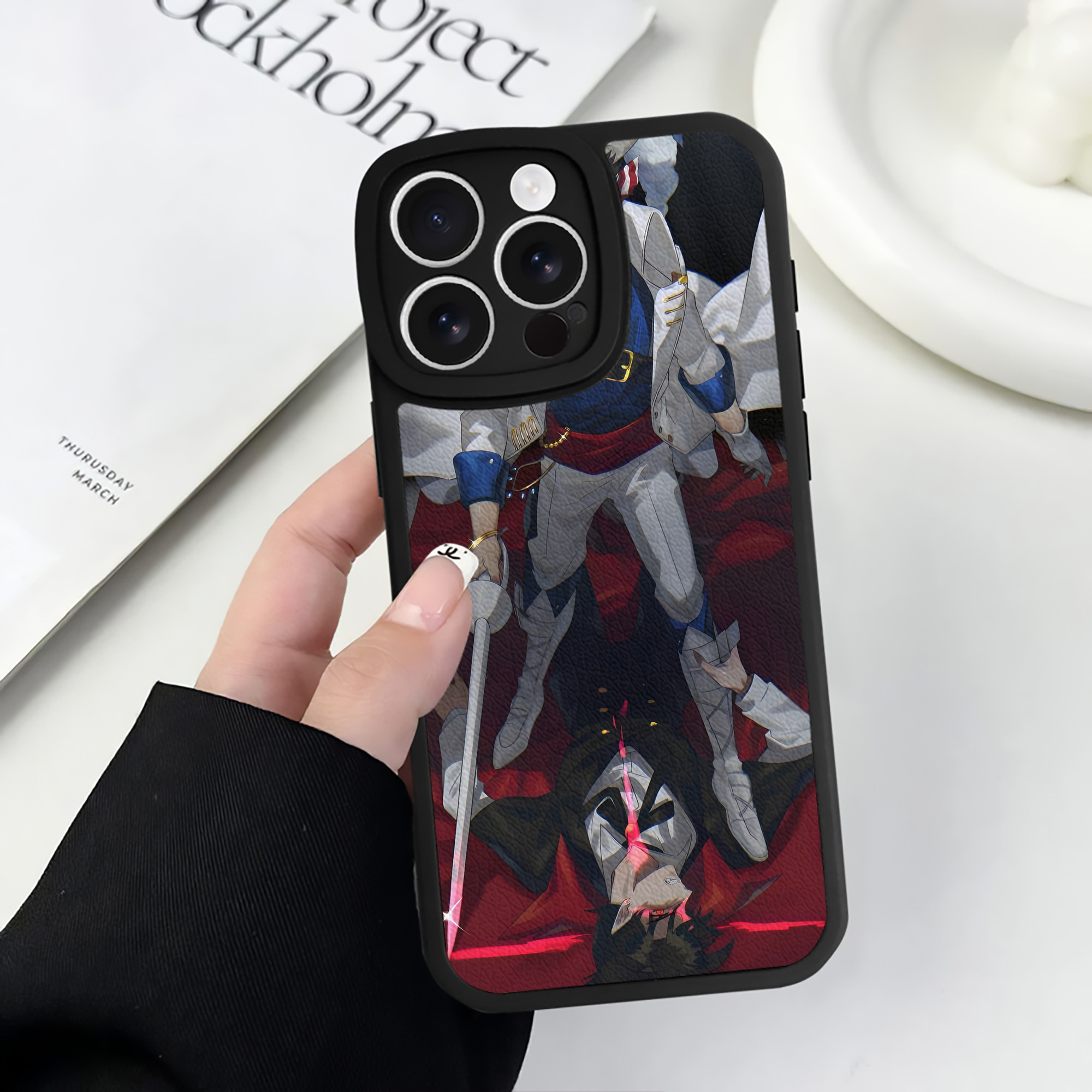 （画像用） 名探偵コナン Detective Conan 【iPhone 16シリーズ対応】シリコンスマホケース（レザー調） 材質：シリコン